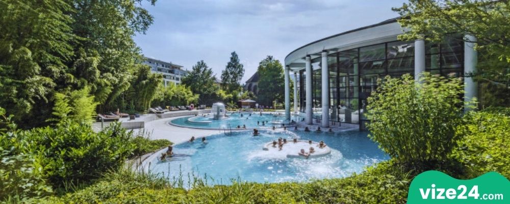 Baden Baden termal spa merkezi ve Karlsruhe günübirlik rota