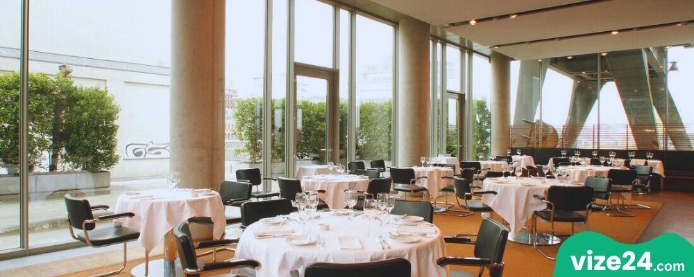 Berens am Kai Düsseldorf modern Alman mutfağı restoranı