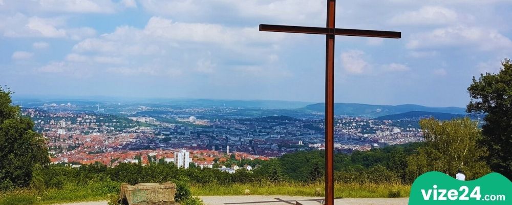 Birkenkopf Stuttgart manzara noktası ve şehir panoraması