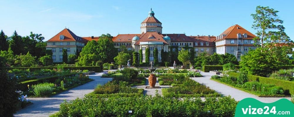 Münih Botanik Bahçesi ve seraları