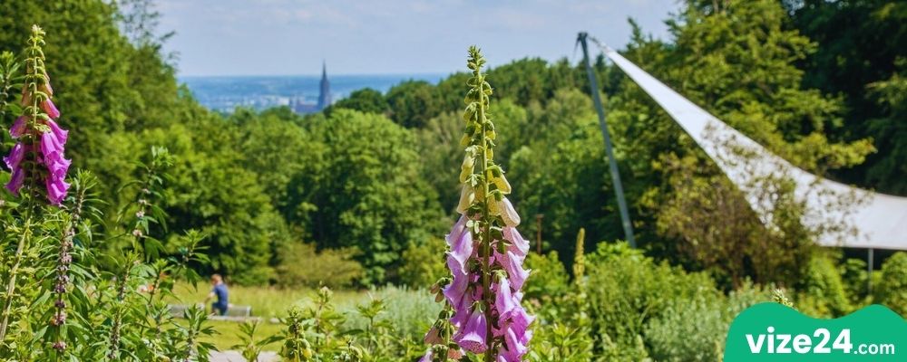 Botanischer Garten Ulm botanik bahçesi ve yürüyüş yolları