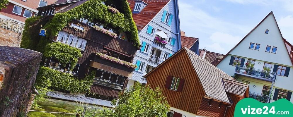 Fischerviertel Ulm tarihi balıkçılar mahallesi ve ahşap evler