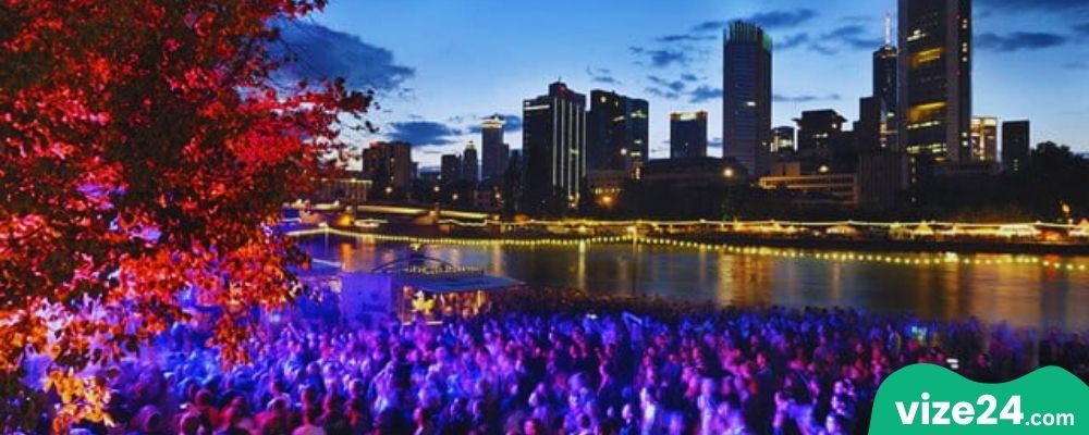 Frankfurt festivalleri ve etkinlikleri
