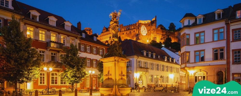 Heidelberg kale manzarası ve Karlsruhe çıkışlı günübirlik tur