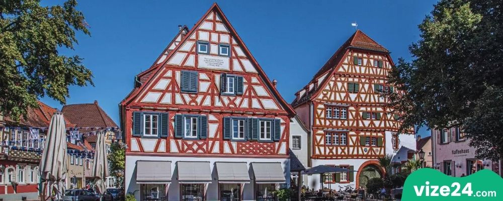 Ladenburg Mannheim yakınları tarihi kasaba ve taş sokaklar