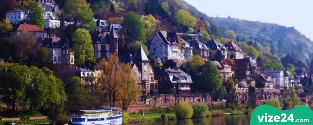 Mannheim Heidelberg yakınları modern şehir ve Wasserturm manzarası