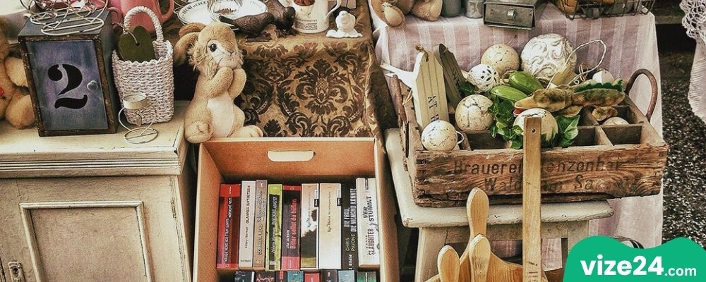 Münih Riem bit pazarı tezgahları