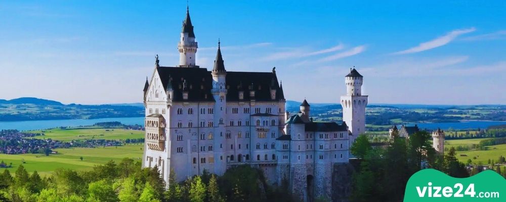 Neuschwanstein Şatosu Bavyera