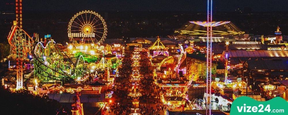 Oktoberfest Münih festival alanı