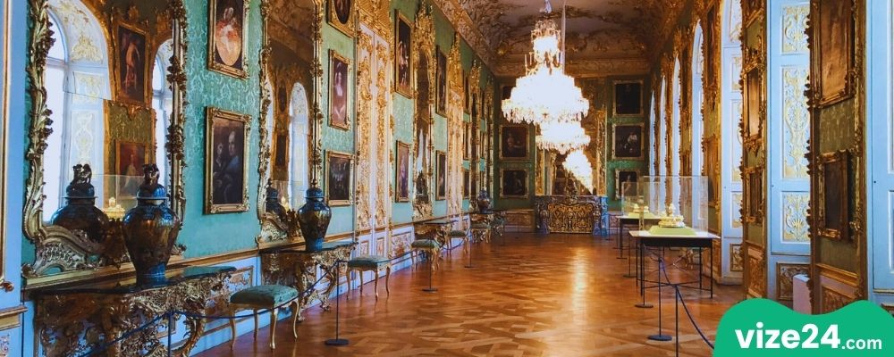 Münih Residenz Sarayı iç avlusu