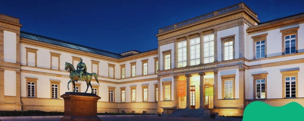 Staatsgalerie Stuttgart sanat müzesi ve modern galeri manzarası