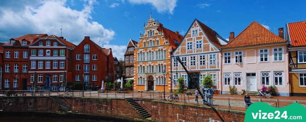 Stade liman bölgesi ve ahşap evler