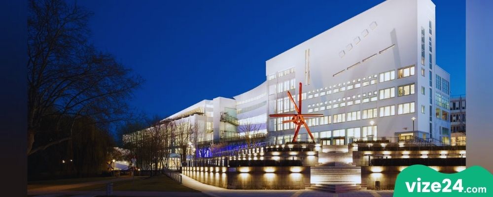 Technoseum Mannheim bilim ve teknoloji müzesi iç mekan sergisi